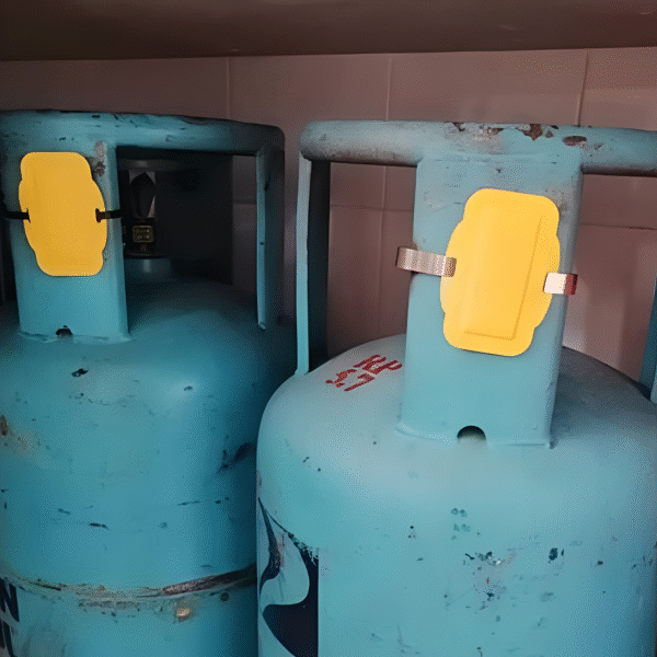 Gas Cylinder & Oxygen Bottle Tank UHF RFID On-Metal Leather Tag – Inventory Tracking & Management - Image 2